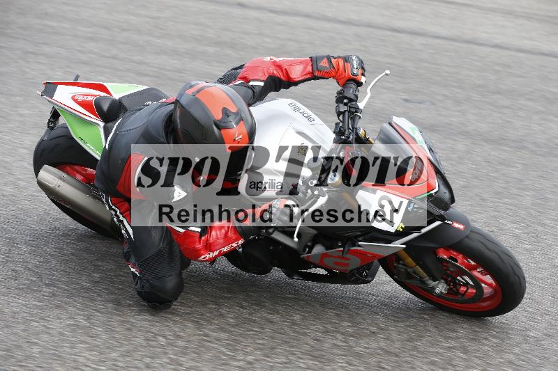 /53 16.09.2025 Track Day Domi Aegerter ADR/Gruppe gruen/72